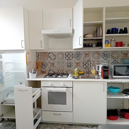 Apartmán A Mae Riva - La Tua Casa Al Porto Antico Janov Exteriér fotografie