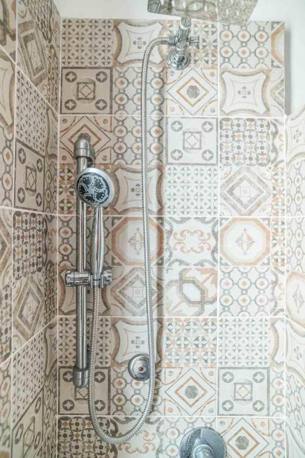 Apartmán A Mae Riva - La Tua Casa Al Porto Antico Janov Exteriér fotografie