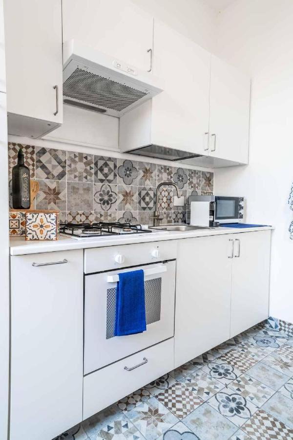 Apartmán A Mae Riva - La Tua Casa Al Porto Antico Janov Exteriér fotografie