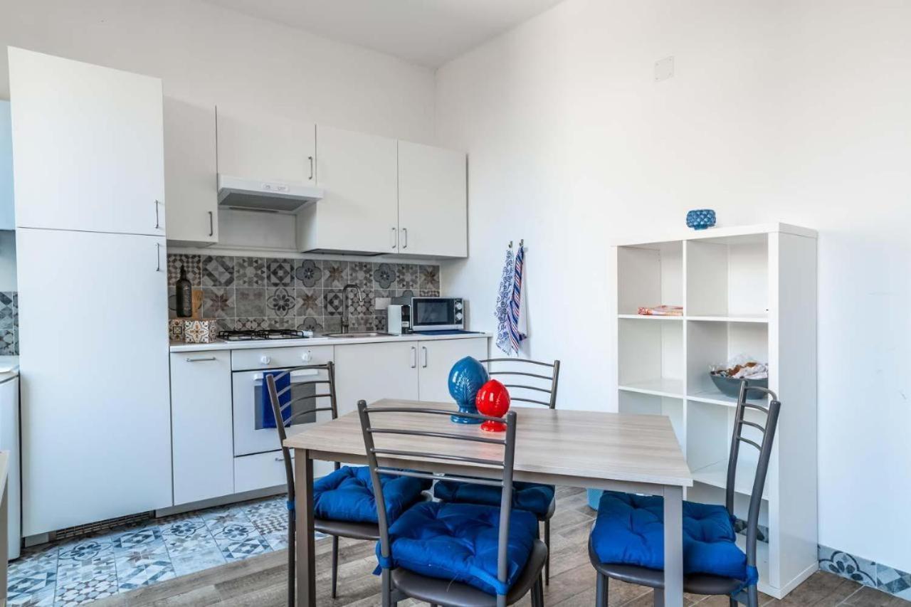 Apartmán A Mae Riva - La Tua Casa Al Porto Antico Janov Exteriér fotografie